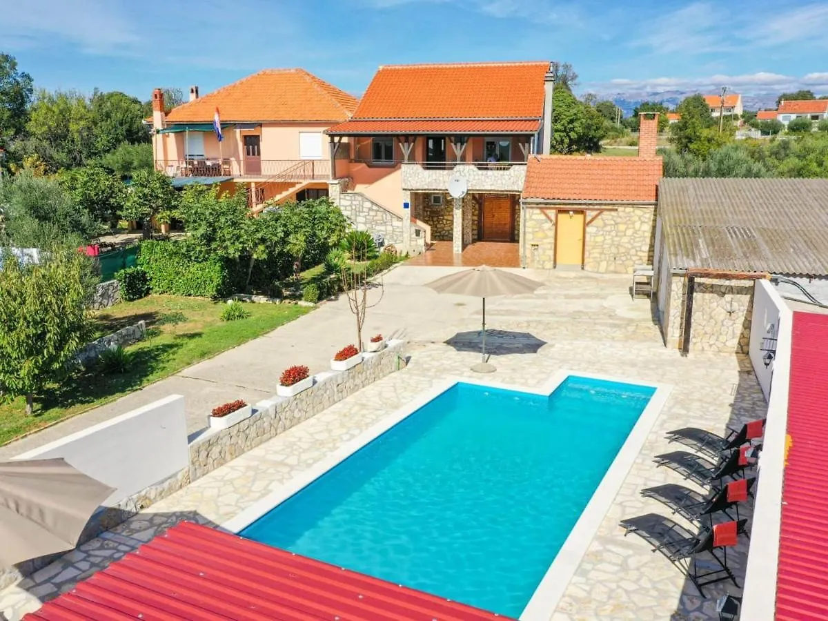 Charming Villa In Poli Nik With Swimming Pool Policnik Kroatien